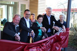 With a ceremonial rope-cut the new building of the childcare facility was opened.