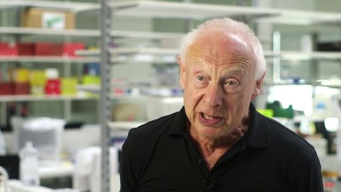Davor Solter wurde gemeinsam mit Azim Surani mit dem Canada Gairdner International Award 2018 für die Entdeckung des Phänomens der sogenannten genomischen Prägung ausgezeichnet.