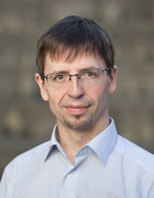 Dr Dominic Grün